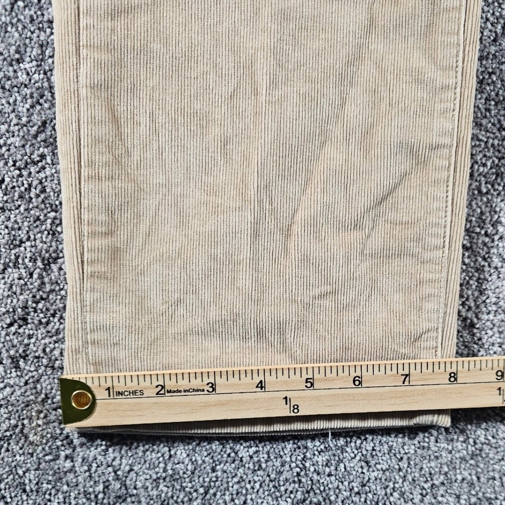 L.L.Bean Favorite Petite Fit Corduroy Pants Womens 14 Tan Classic Straight Leg‎ - Picture 7 of 13